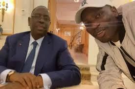Rencontre du Président Macky Sall avec l’insulteur Kaliphone: une offense au Peuple sénégalais et à la République ( Par Moustapha Diakhaté)