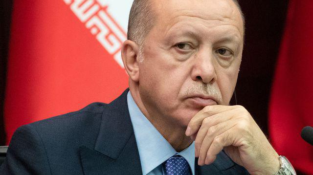 Turquie : seize (16) journalistes écroués pour «appartenance à une organisation terroriste»