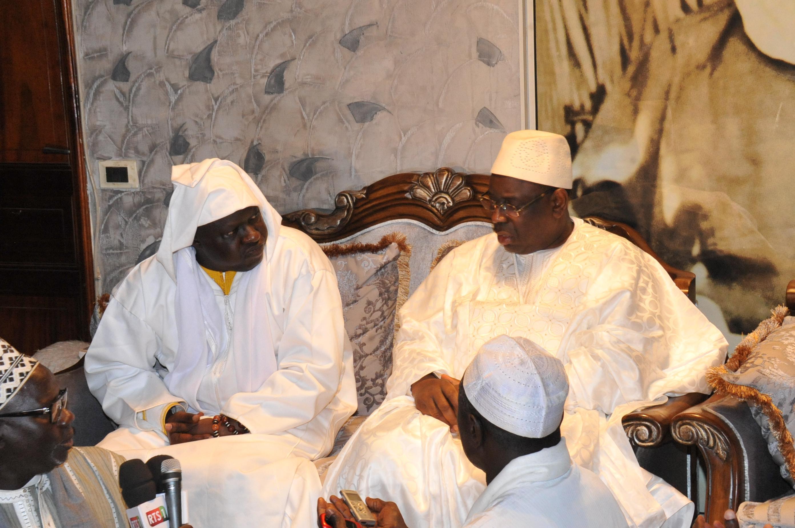 Wade à Touba, Macky à Yoff Layène