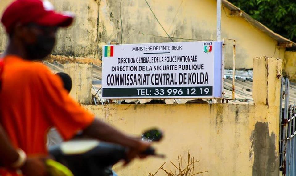  Distribution de flyers et visite de proximité : Dr Abdourahmane Diouf et Cie à nouveau arrêté à Kolda