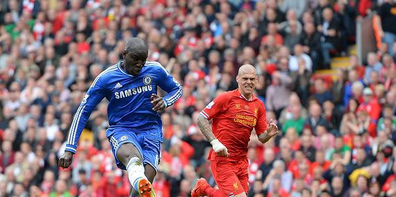 Chelsea : une porte de sortie pour Demba Ba