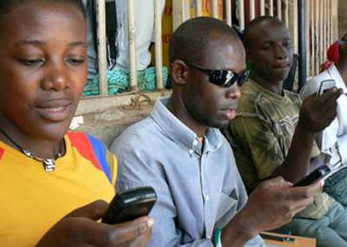 Rapport sur la mobilité : L’usage d’Internet progressera 2 fois plus en Afrique sub-saharienne que dans le reste du monde dans les 5 ans à venir