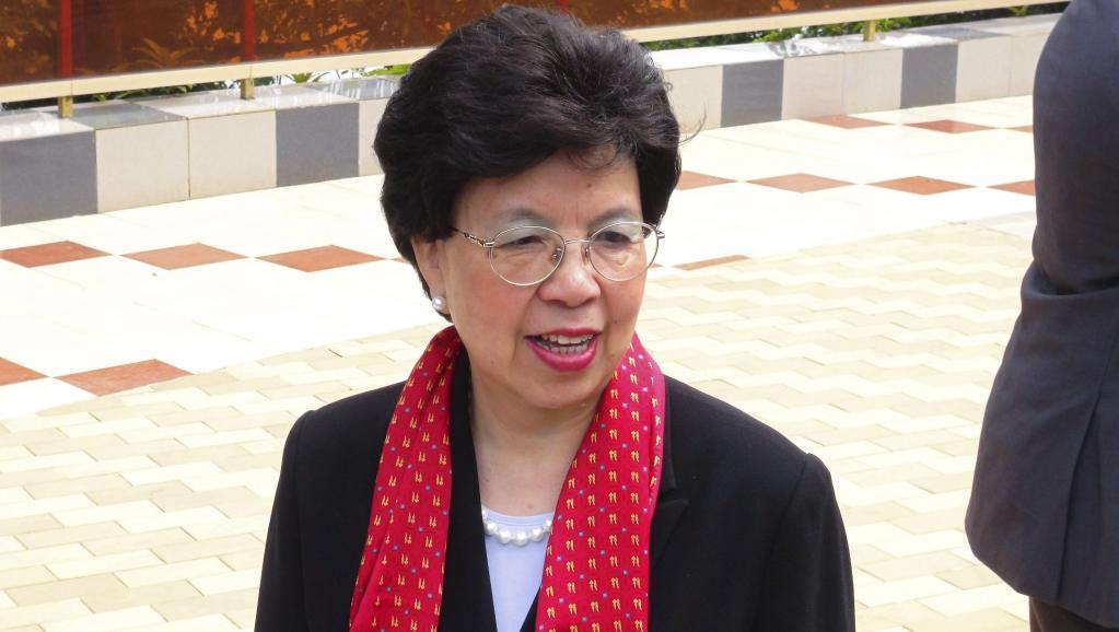 Margaret Chan, directrice de l'Organisation mondiale de la santé, à son arrivée à Conakry, le 1er août 2014. REUTERS/Saliou Samb