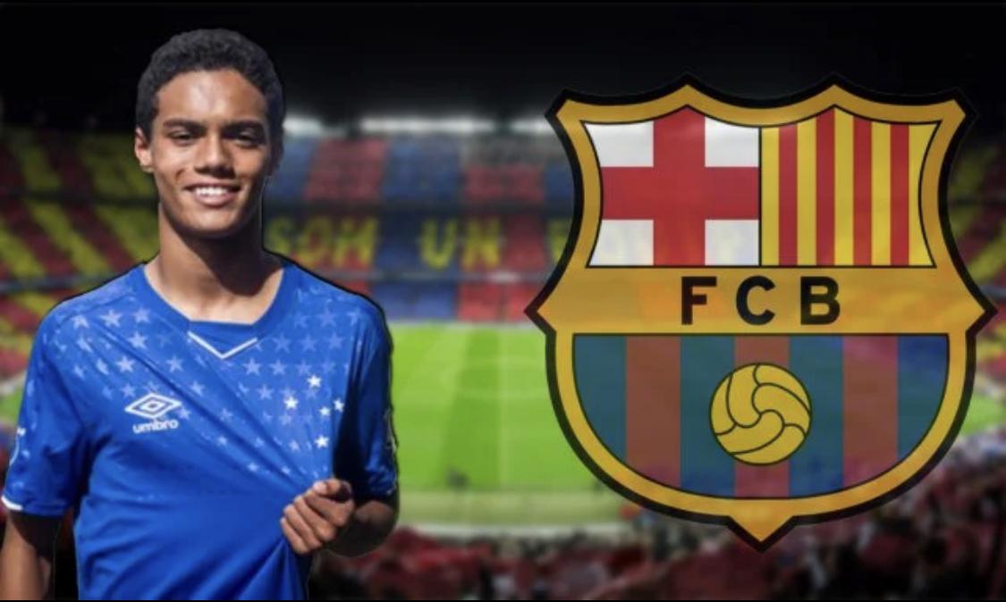Le fils de Ronaldinho a signé au FC Barcelone