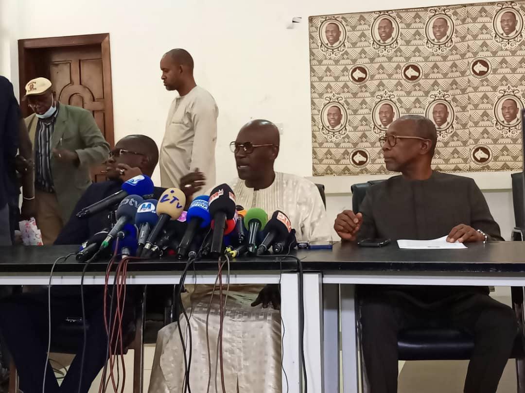L’APR somme l’opposition à répondre à l’appel au dialogue de Macky Sall
