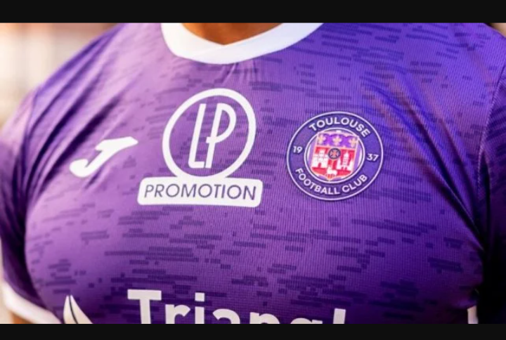Toulouse : plusieurs joueurs auraient refusé de porter le maillot arc-en-ciel