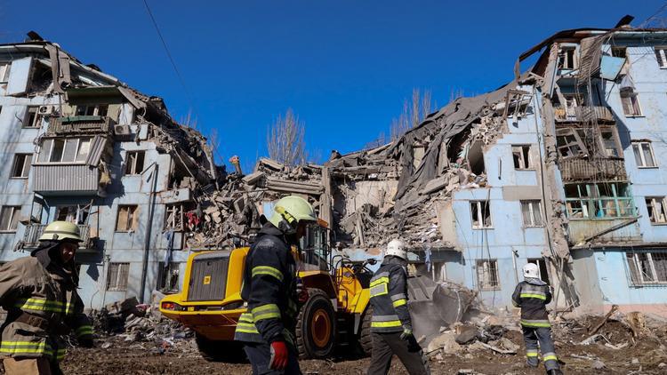 L'Ukraine affirme avoir descendu six missiles hypersoniques russes Kinja