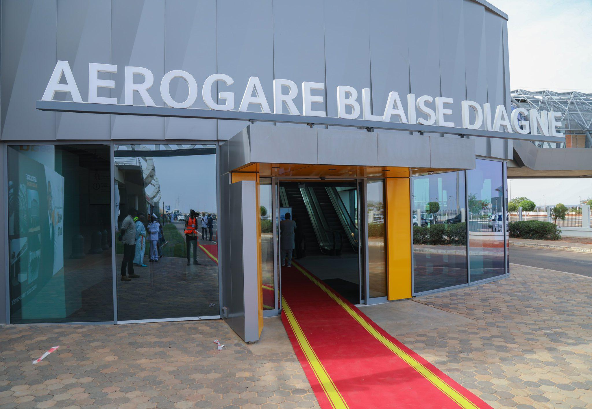 La nouvelle gare du TER de l’AIBD inaugurée par le Président Macky Sall