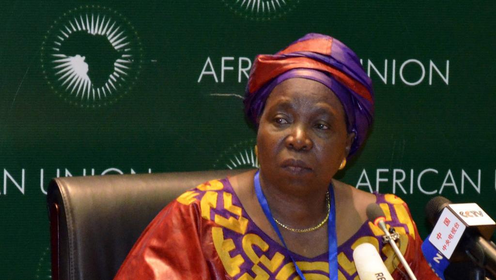 Nkosazana Dlamini-Zuma a réuni quelque 25 pays à Addis-Abeba pour trouver des solutions au problème libyen.