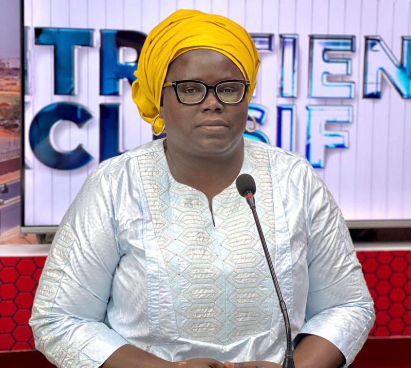 Assome Diatta déclare sa candidature et accuse le Président Sall de l'avoir poussée à la sortie 