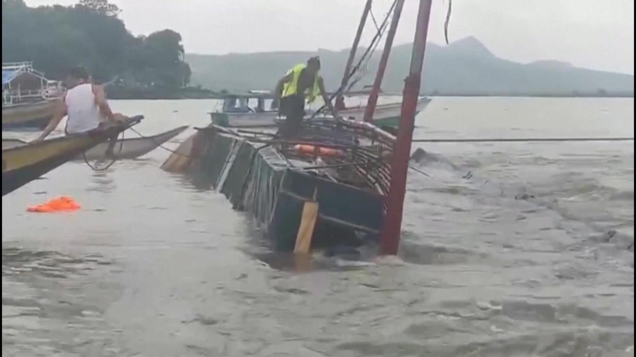 Philippines: 23 morts et six disparus après le chavirement d'un bateau dans un lac