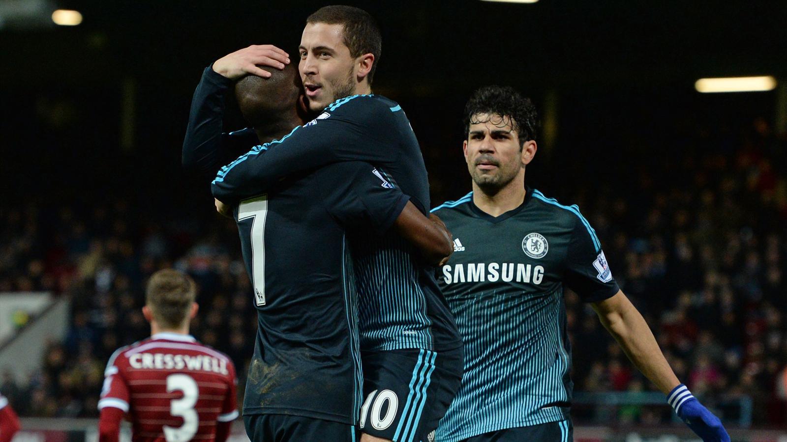 Premier League, 28e journée : Chelsea s'impose à West Ham (0-1) et garde cinq points d'avance