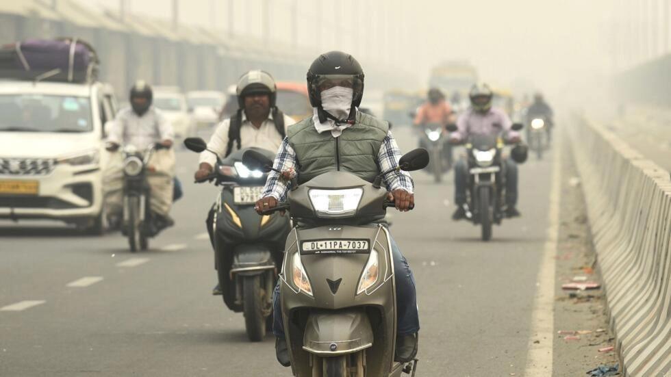 La capitale indienne New Delhi asphyxiée par un brouillard toxique