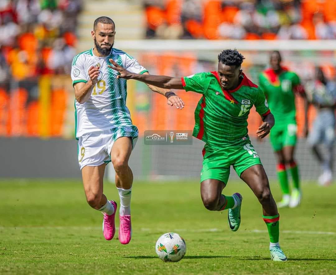 CAN 2023 : l’Algérie arrache le nul contre le Burkina Faso et reste en vie