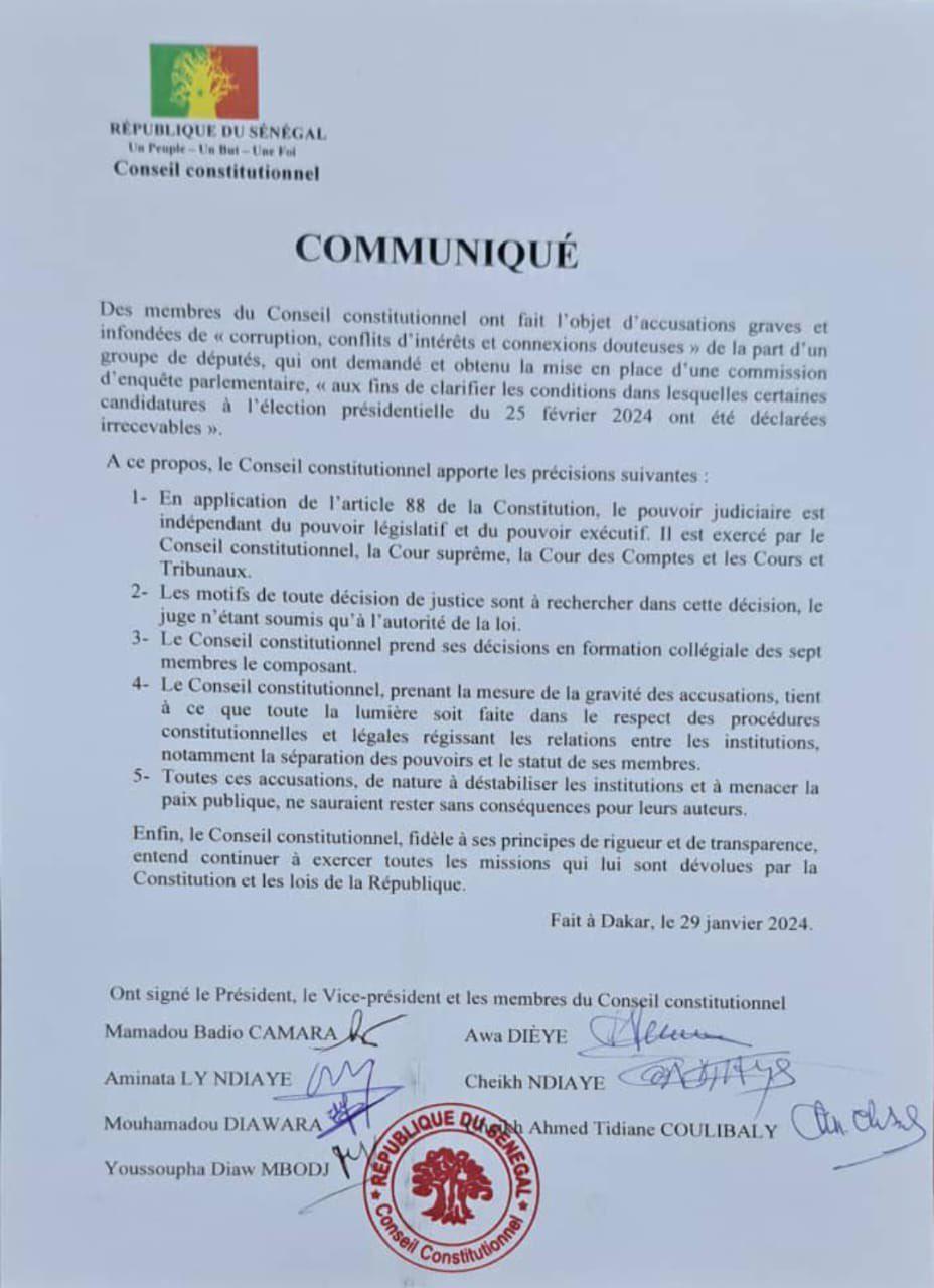 Soupçons de corruption: les 7 sages sortent de leur réserve et menacent