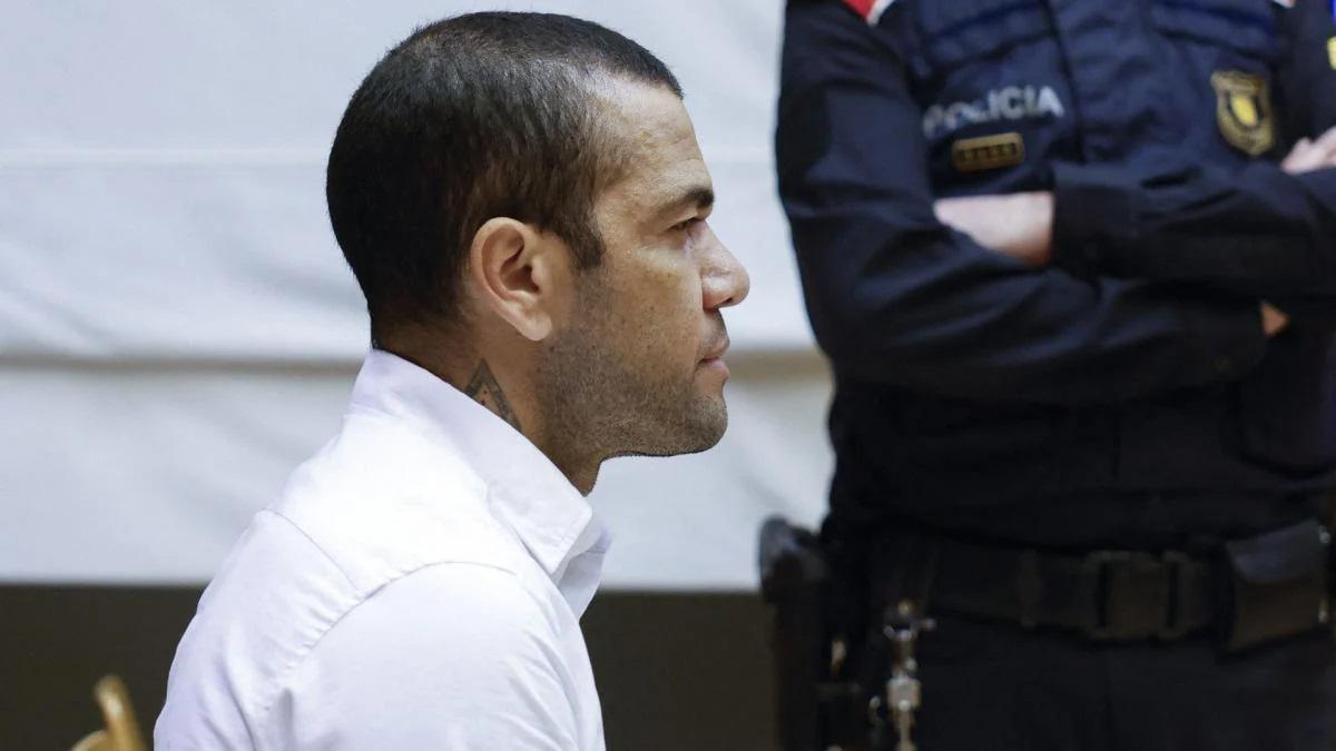Dani Alves libéré de prison sous caution