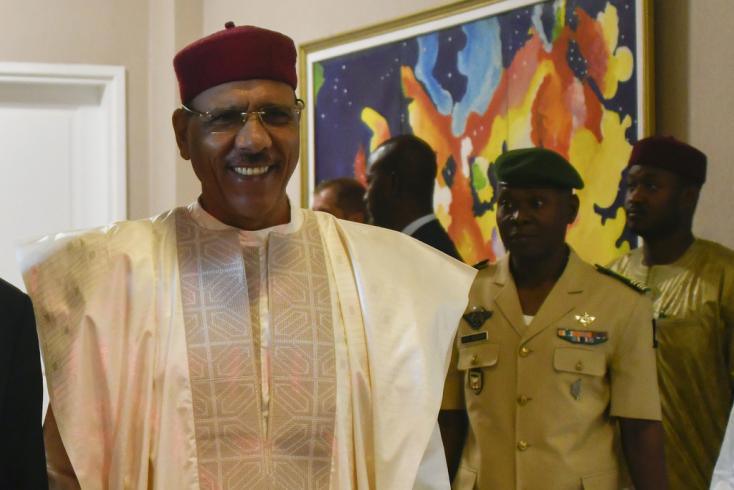 Niger: la justice ordonne la remise en liberté de deux proches de Mohamed Bazoum
