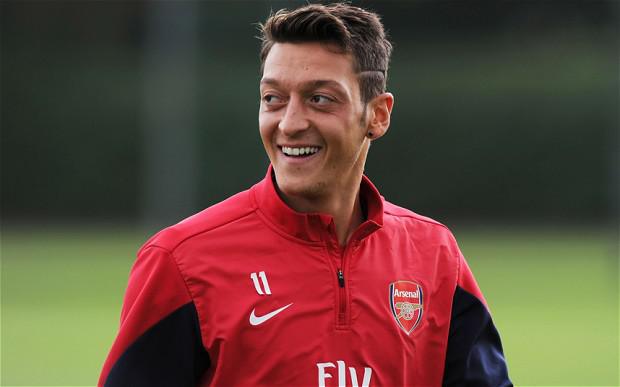 Mesut Özil : "Je me sens comme plus robuste désormais"