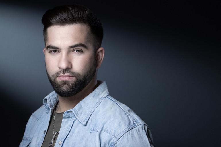 Kendji Girac, blessé par balle, dit avoir voulu « simuler un suicide », selon le procureur