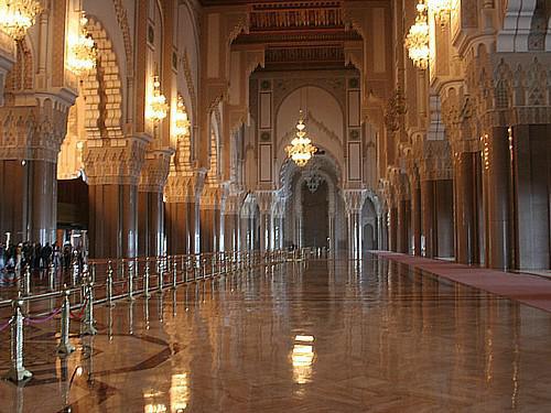 Insolite - Maroc : Une souris provoque une bousculade dans la mosquée Hassan II de Casablanca, 81 blessés