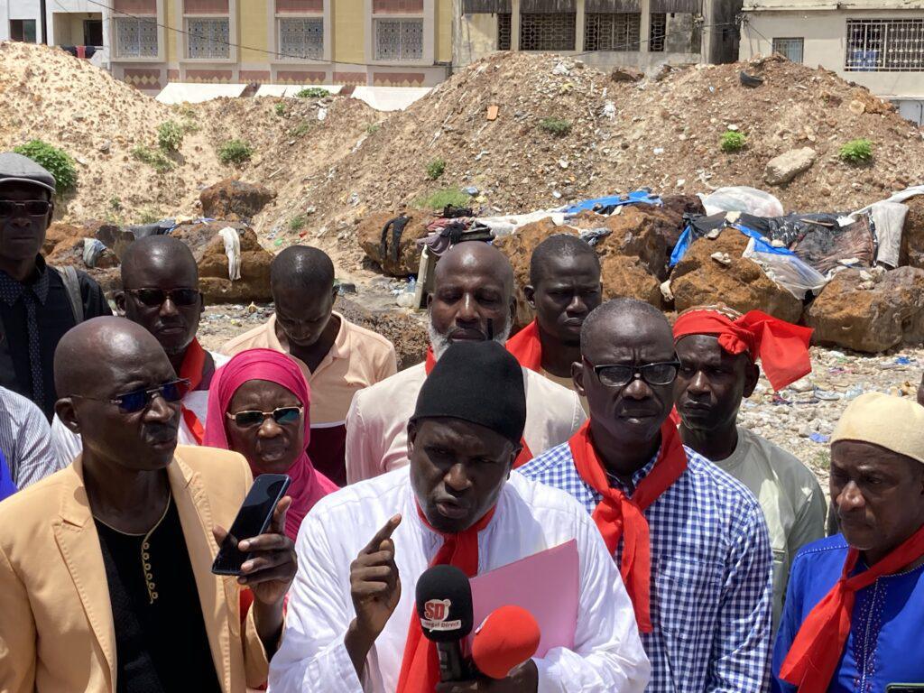 Interdit d'accéder au marché Sandaga : le collectif des commerçants dénonce l'attitude du maire Alioune Ndoye