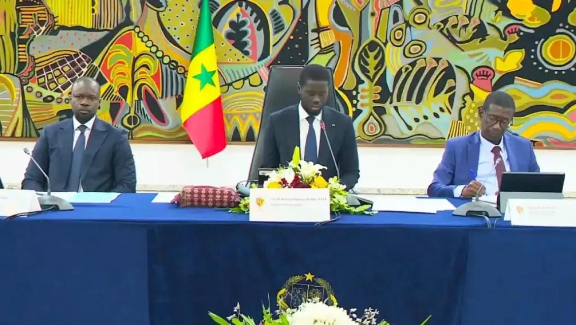 Autonomisation des femmes : le chef de l'Etat demande au Gouvernement de préparer, en accord avec l'ensemble des organisations féminines un projet de loi d'orientation.