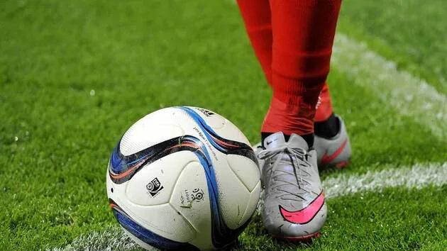 Football : Ruiné, un ancien joueur du Paris Saint-Germain est devenu chauffeur VTC