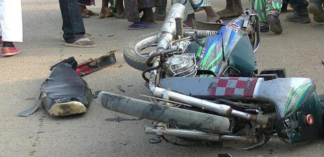 Corniche : une collusion entre deux motos Jakarta fait un mort
