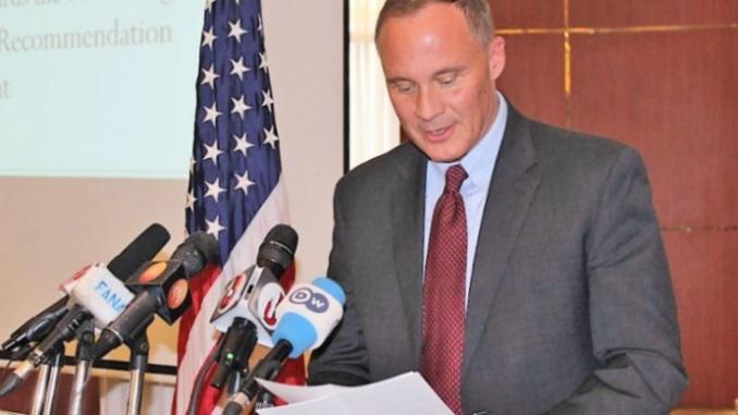 Présidentielle 2024 : Michael Raynor magnifie le modèle de stabilité de la démocratie du Sénégal