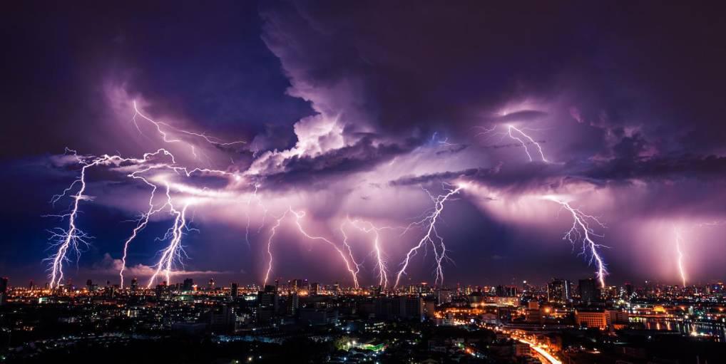 Alerte météo : des orages et pluies sont attendus sur les régions Sud-ouest cet après-midi