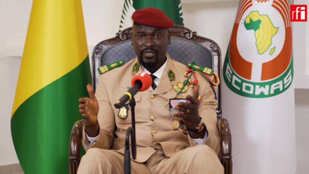 Guinée: l'avant-projet de constitution présenté en vue du référendum prévu avant la fin de l'année