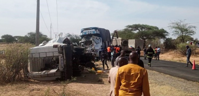 Collision à Ndoulo entre un camion et un minicar : le bilan passe à 9 morts et 14 blessés, des victimes introuvables