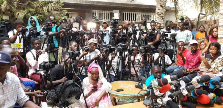 Situation des jeunes reporters : « 61,04 % des travailleurs n'ont pas de contrat », selon Alioune Sall