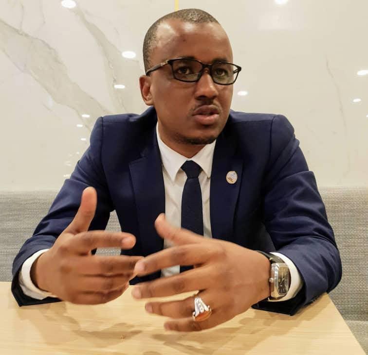 Sonko accuse Amadou Ba d’avoir réservé tous les hôtels de Kolda : la coalition « Jàam ak Njariñ » dément