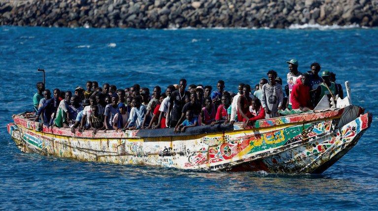 Îles Canaries : deux Sénégalais mineurs accusés d’être des capitaines de pirogues 