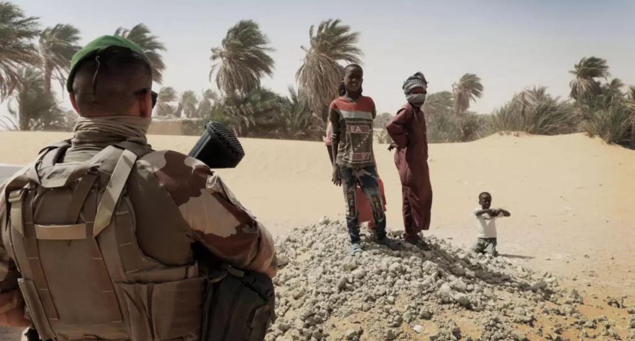 Tchad: une commission va gérer la dénonciation de l'accord militaire avec la France