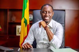 Opinion solidaire envers les Hommes d'affaires (Par Papa Malick Ndour, ancien ministre)