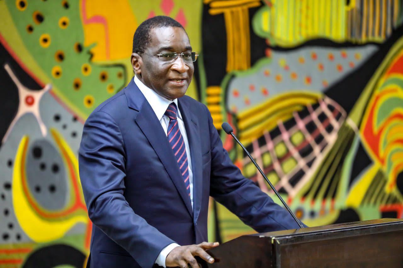 Cité dans une complicité d’escroquerie et de blanchiment de capitaux : démenti formel de la cellule de communication de Mamadou Racine Sy