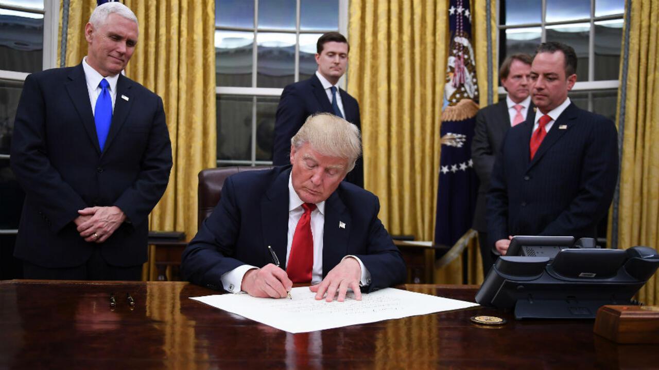 USA : Donald Trump signe un décret établissant l’anglais comme langue officielle du pays