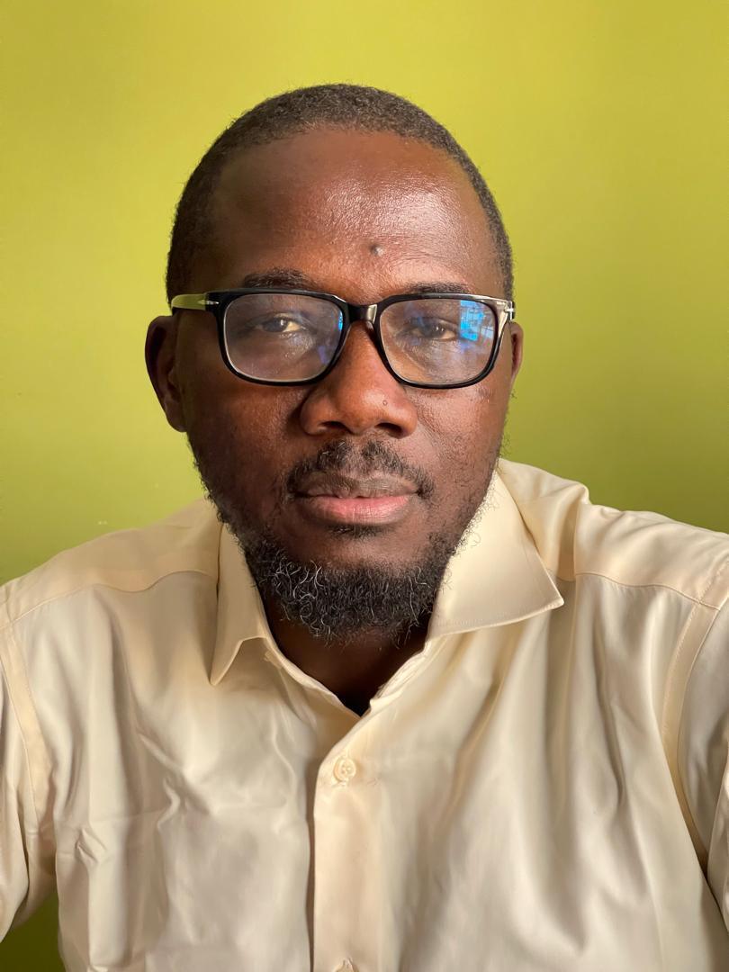 Conflit intergénérationnel autour du modèle du fonctionnaire au Sénégal? ( Par Aliou Gori Diouf, Okoor Mayeh)