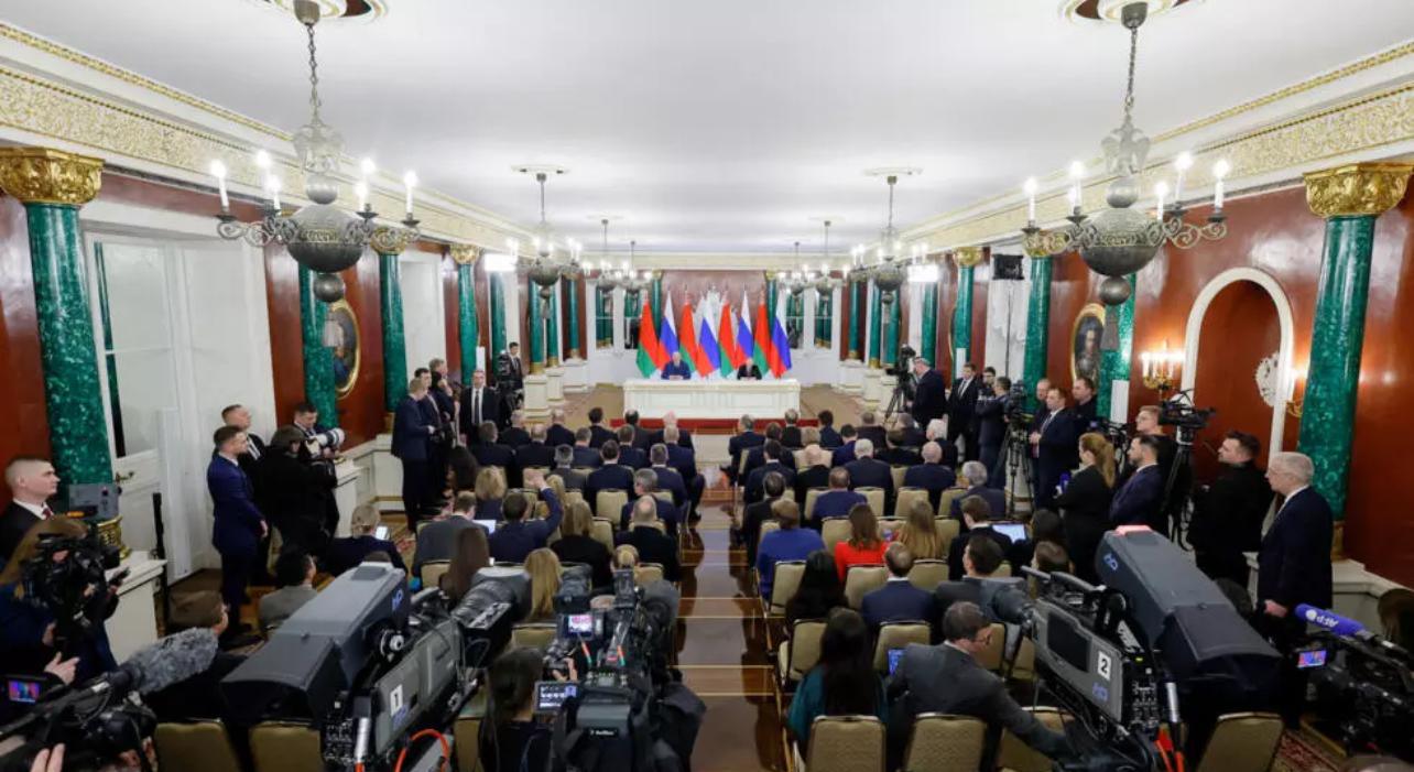 Guerre en Ukraine: la Russie après le «oui mais» de Poutine