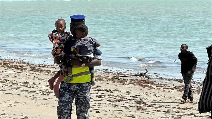 Migration irrégulière : plus de 300 migrants irréguliers arrêtés sur une pirogue au large de Joal