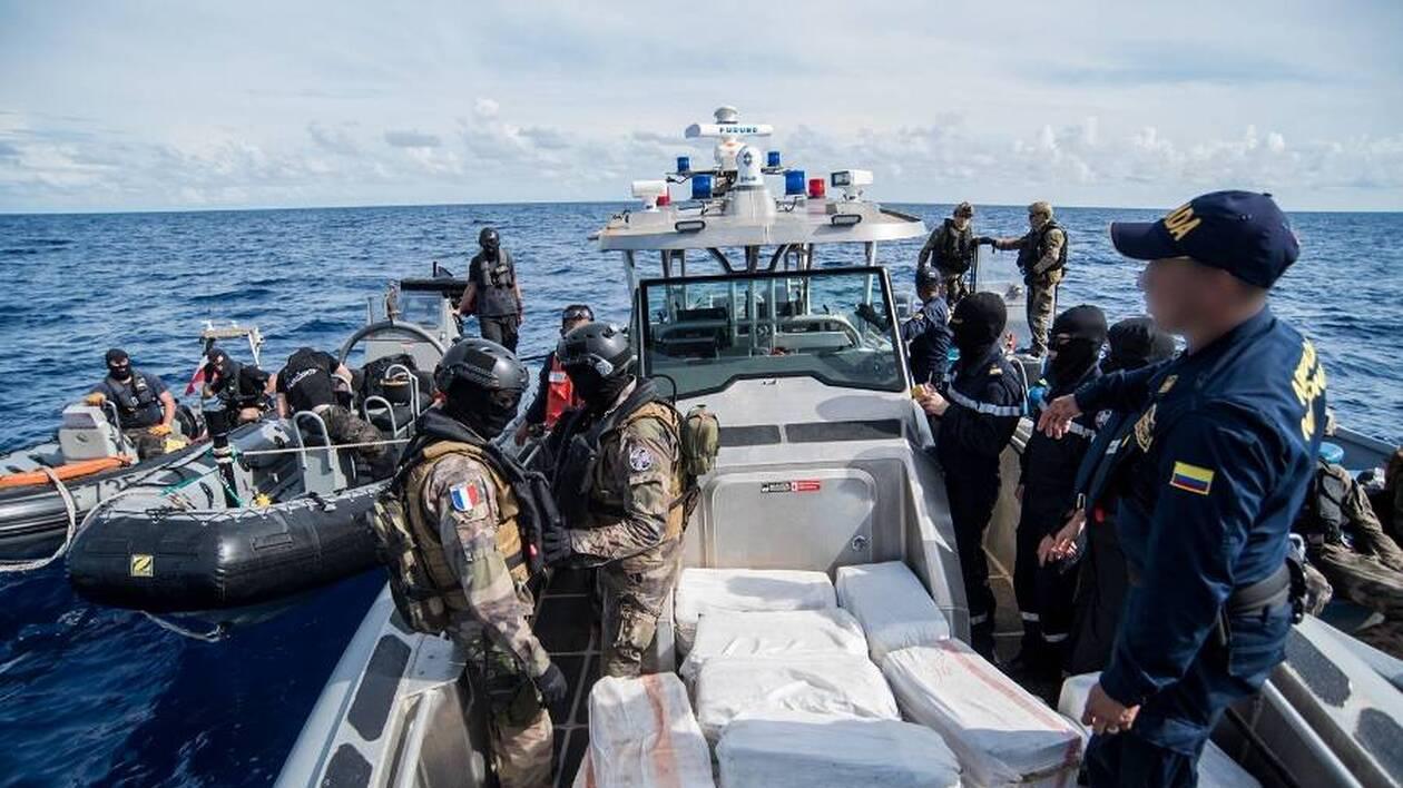 Saisie record de cocaïne par la Marine nationale française au large des côtes africaines