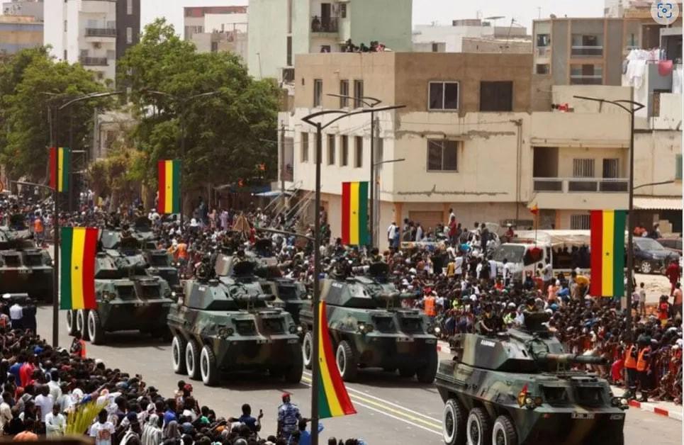 Le Sénégal est-il toujours entravée par le néocolonialisme français après 65 ans d’indépendance? (par Diarra Diouf, historienne))