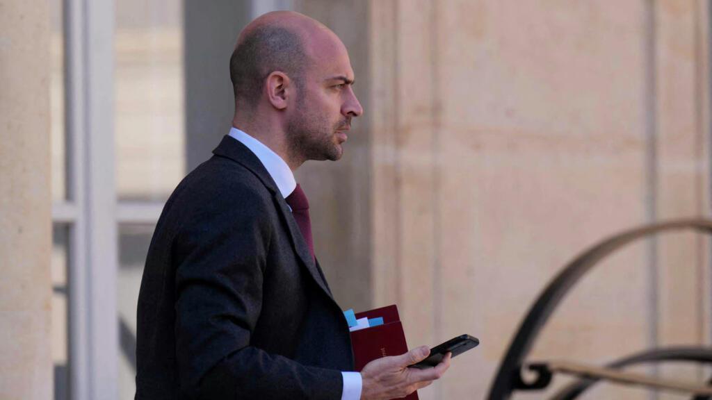 L'Algérie demande à 12 agents de l'ambassade de France de quitter le territoire sous 48 heures