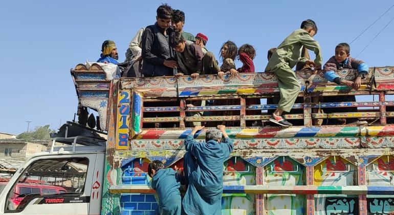 Près de 60000 Afghans ont quitté le Pakistan ces deux dernières semaines, selon l'ONU