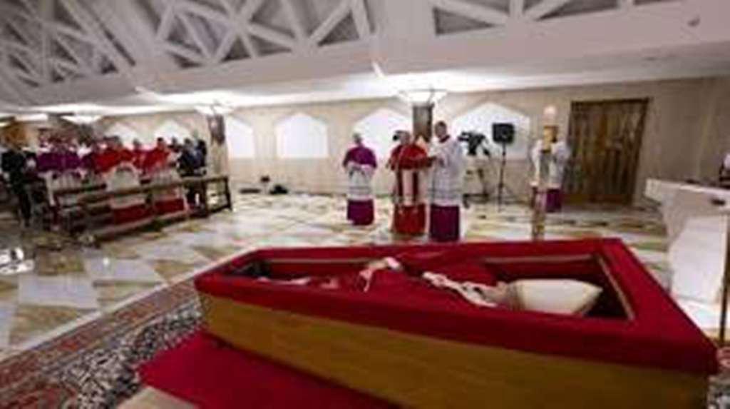 Décès du pape François : Les funérailles prévues samedi 26 avril
