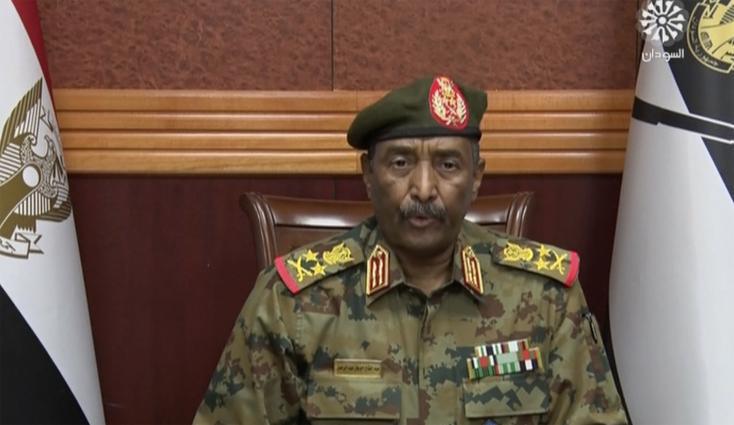 Soudan: le chef de l'armée nomme un nouveau Premier ministre par intérim