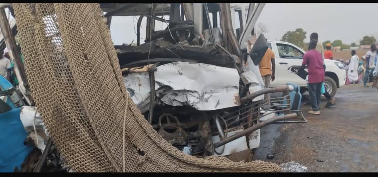 Vélingara : Un mort et plusieurs blessés dans une collision entre un minicar d’élèves et un camion sur la RN6