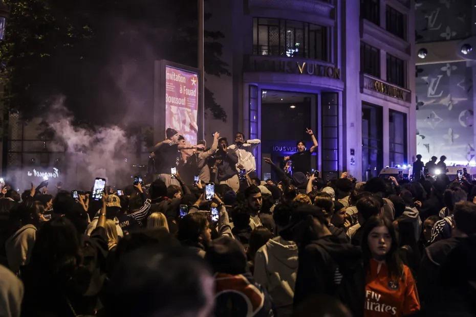 Plus de 47 interpellations et trois blessés après la qualification du PSG en finale de la Ligue des champions